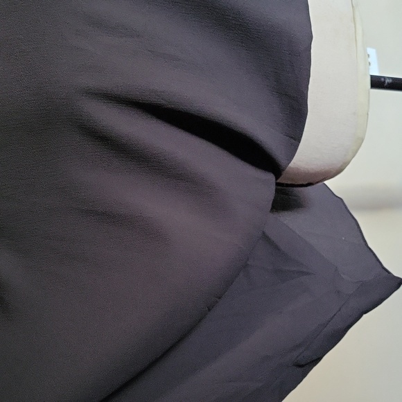 Main Strip Top - Picture 4 of 10